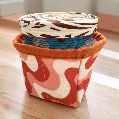 Geometic Print Ice Cream Cozy